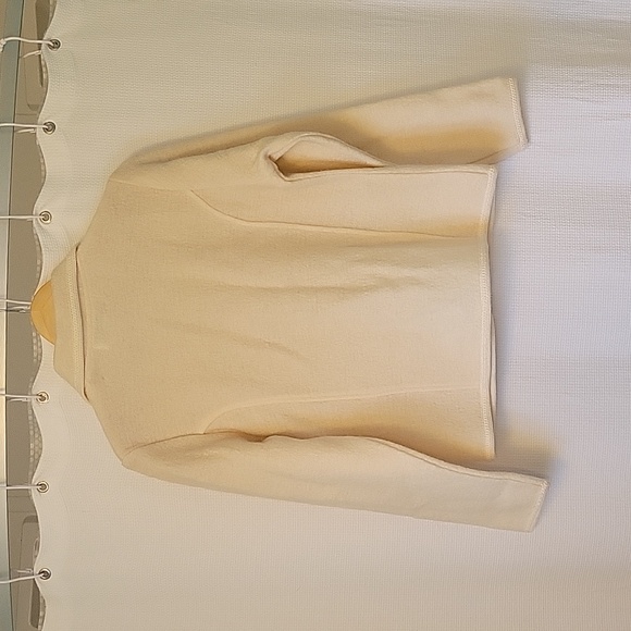 Vintage Victoria Harbour Wool Coat - Picture 4 of 13